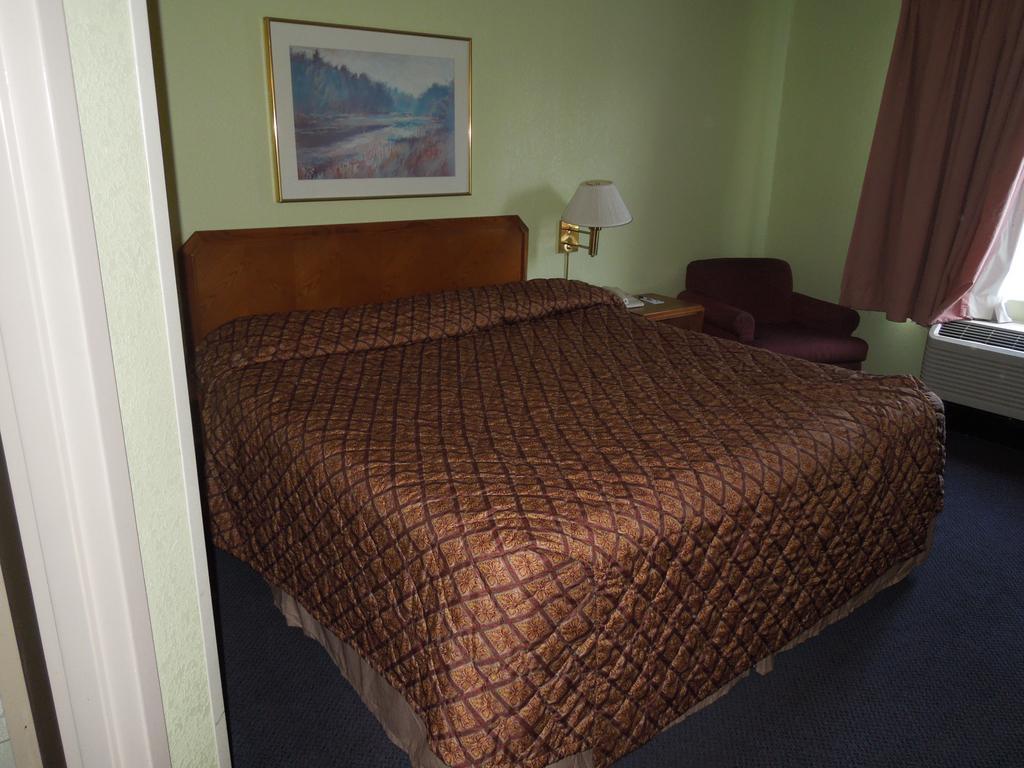 Travelodge - Cincinnati Sharonville Oda fotoğraf