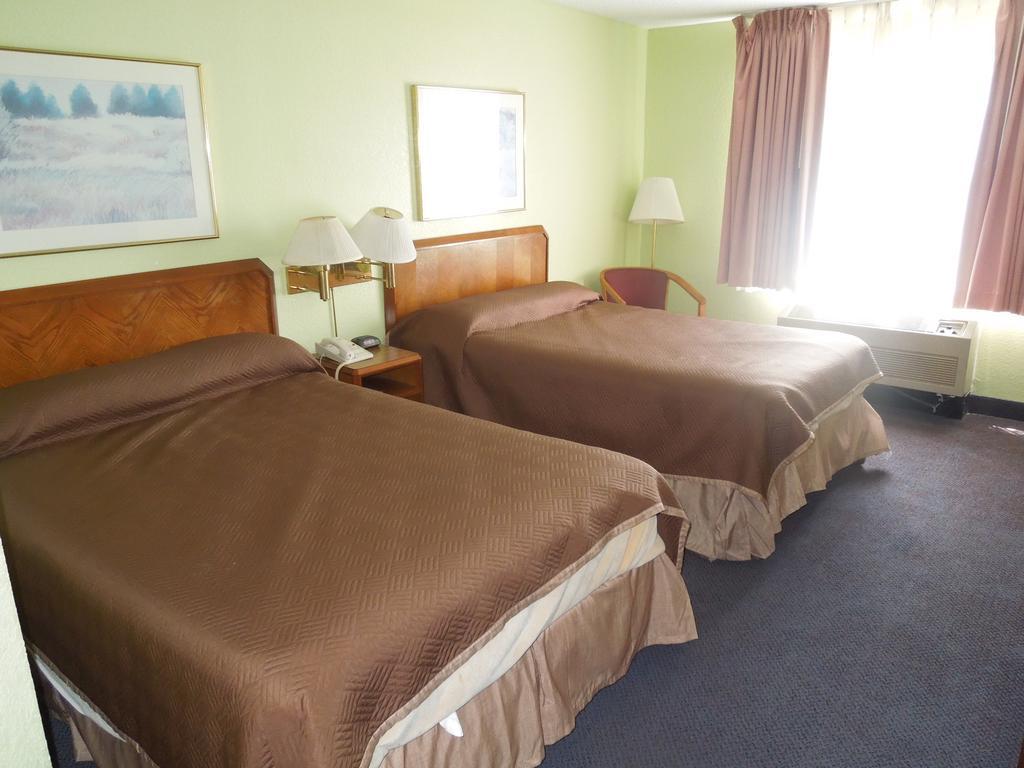 Travelodge - Cincinnati Sharonville Oda fotoğraf
