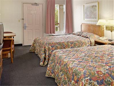 Travelodge - Cincinnati Sharonville Oda fotoğraf